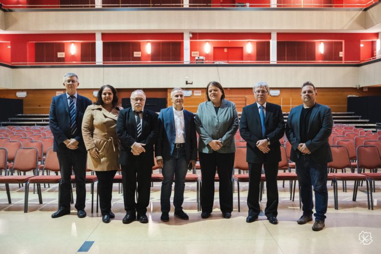 Read more about the article Találkozó a Cseh nagykövet asszonnyal